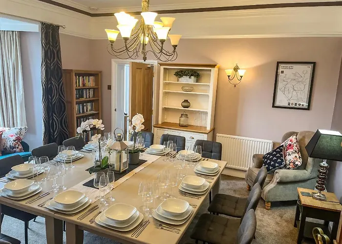 Hackney House * Richmond (North Yorkshire)